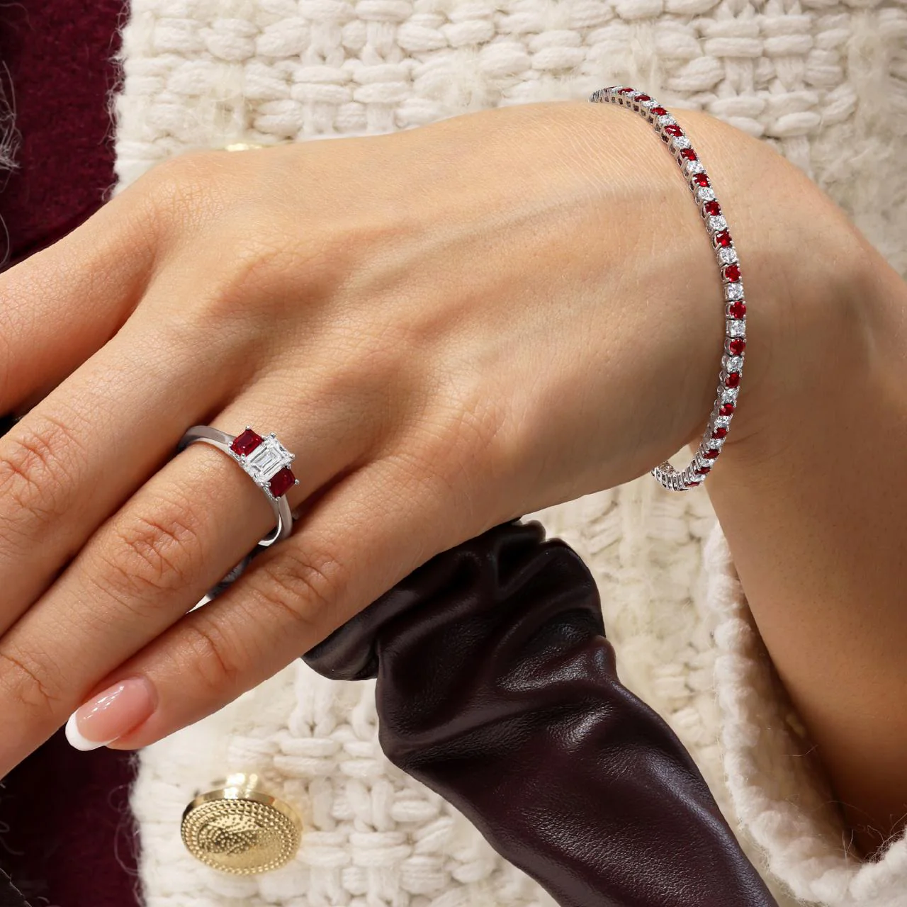 18ct white gold 2.08ct round ruby and diamond bracelet - Image 2