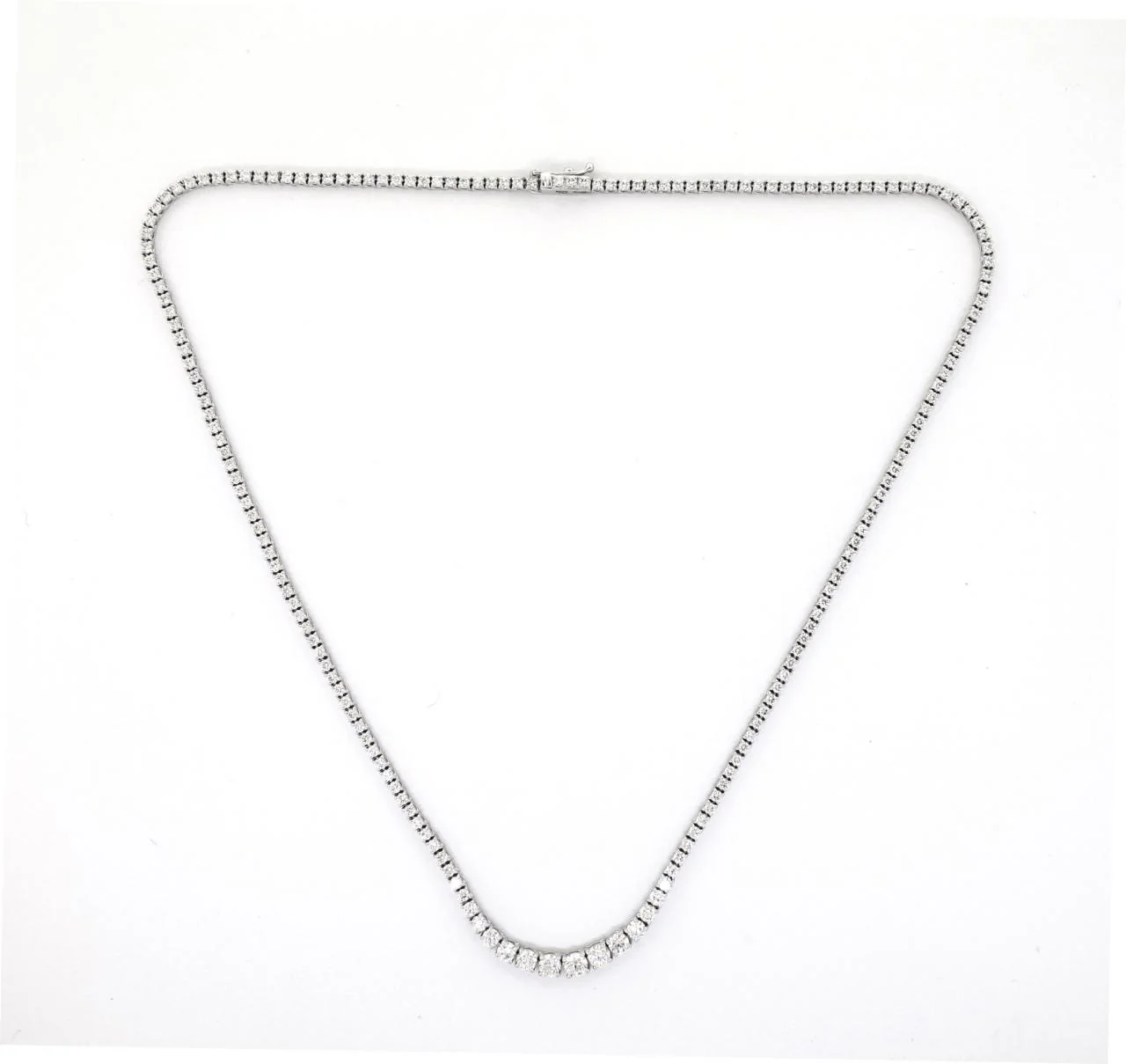 18ct white gold 5.02ct graduating round brilliant cut diamond tennis necklace in a four claw setting