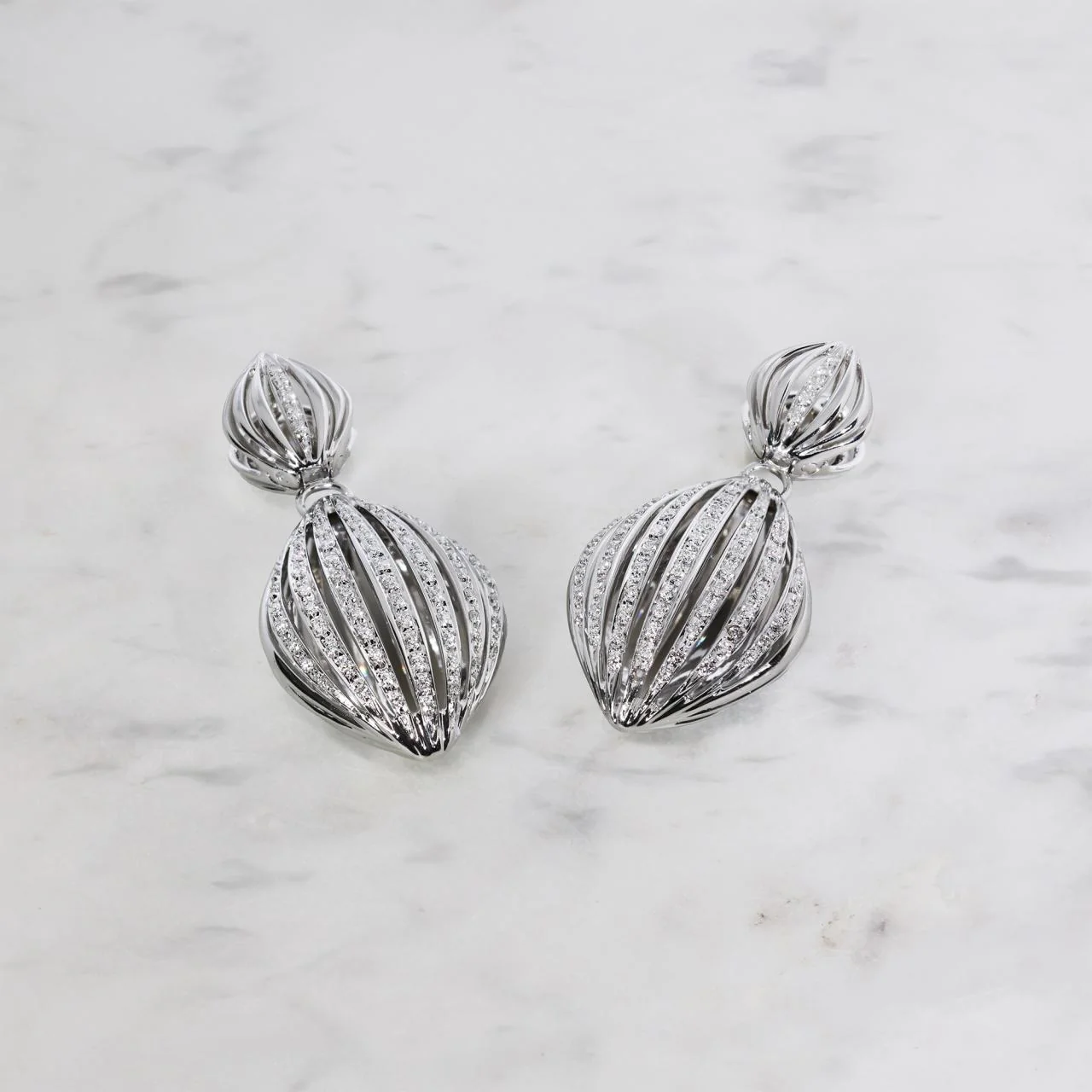 18ct White gold and diamond set fancy drop earrings