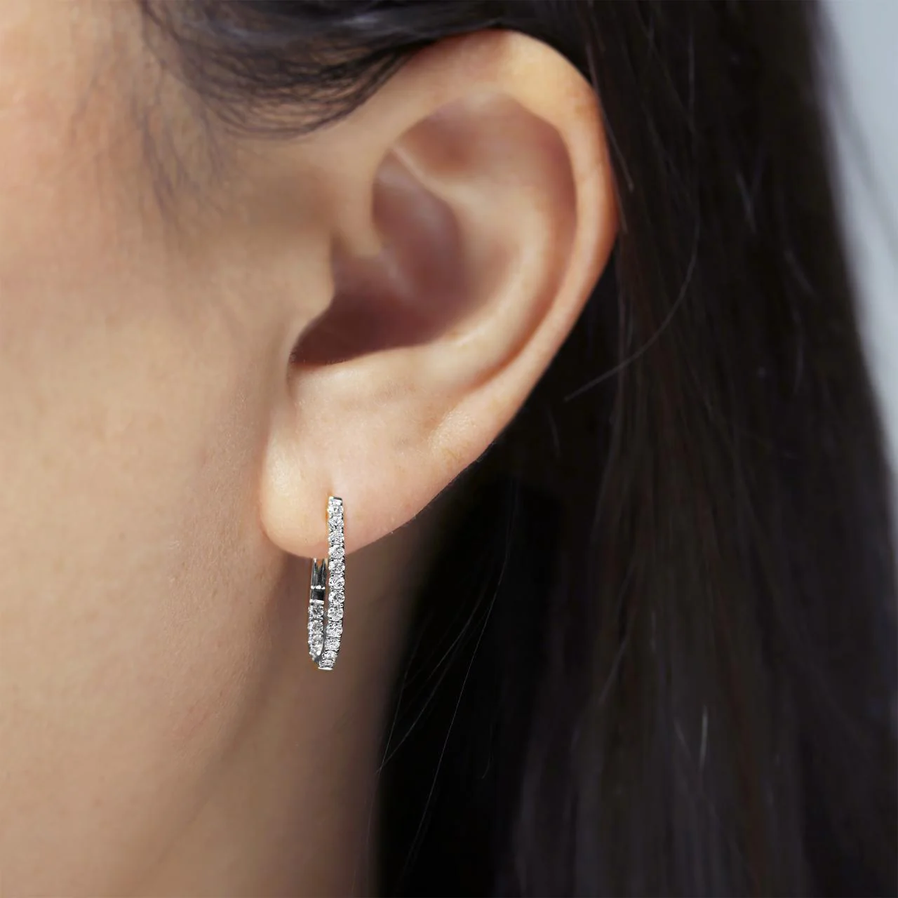 18ct white gold diamond claw set pear shape small hoop earrings - Image 2