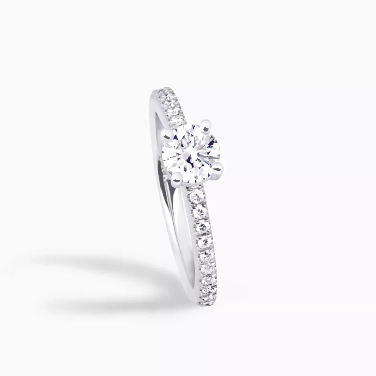 18ct white gold 0.54ct D SI1 round brilliant cut diamond engagement ring - Image 2
