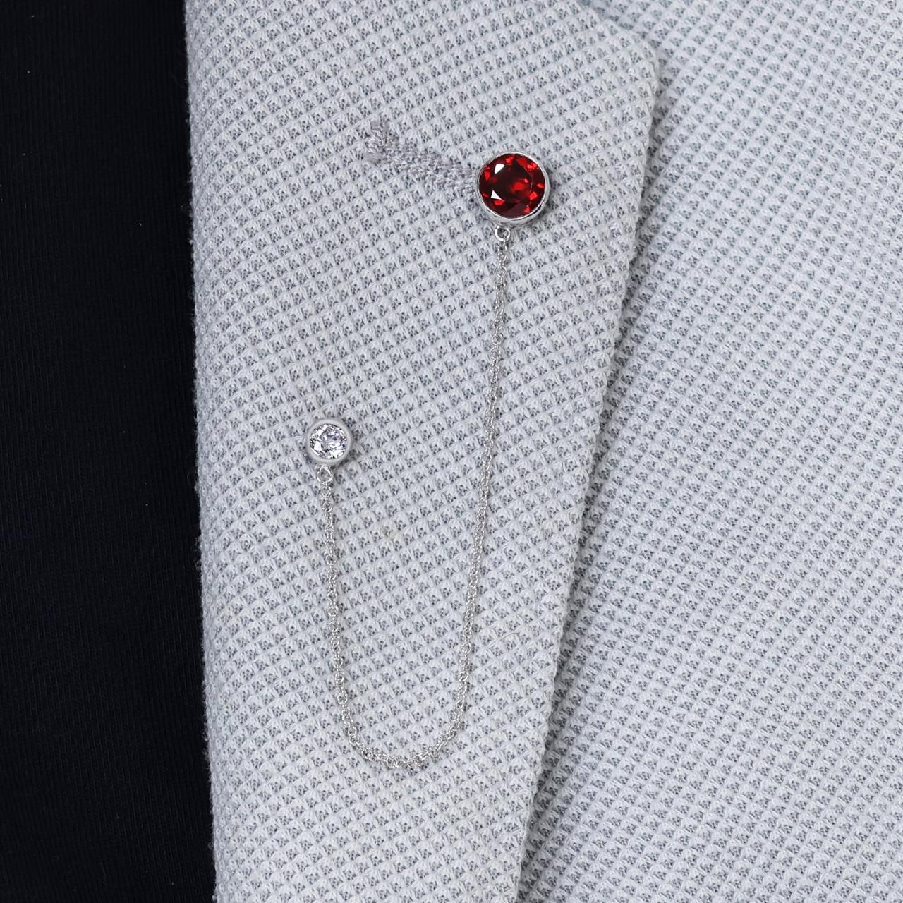 18ct white gold round Pyrope garnet and LAB Grown diamond brooch - Image 3