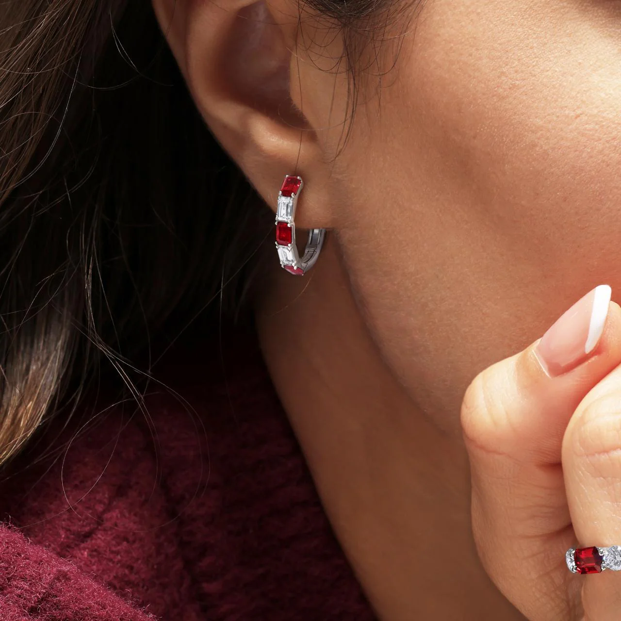 18ct white gold ruby and diamond hoop earrings - Image 2