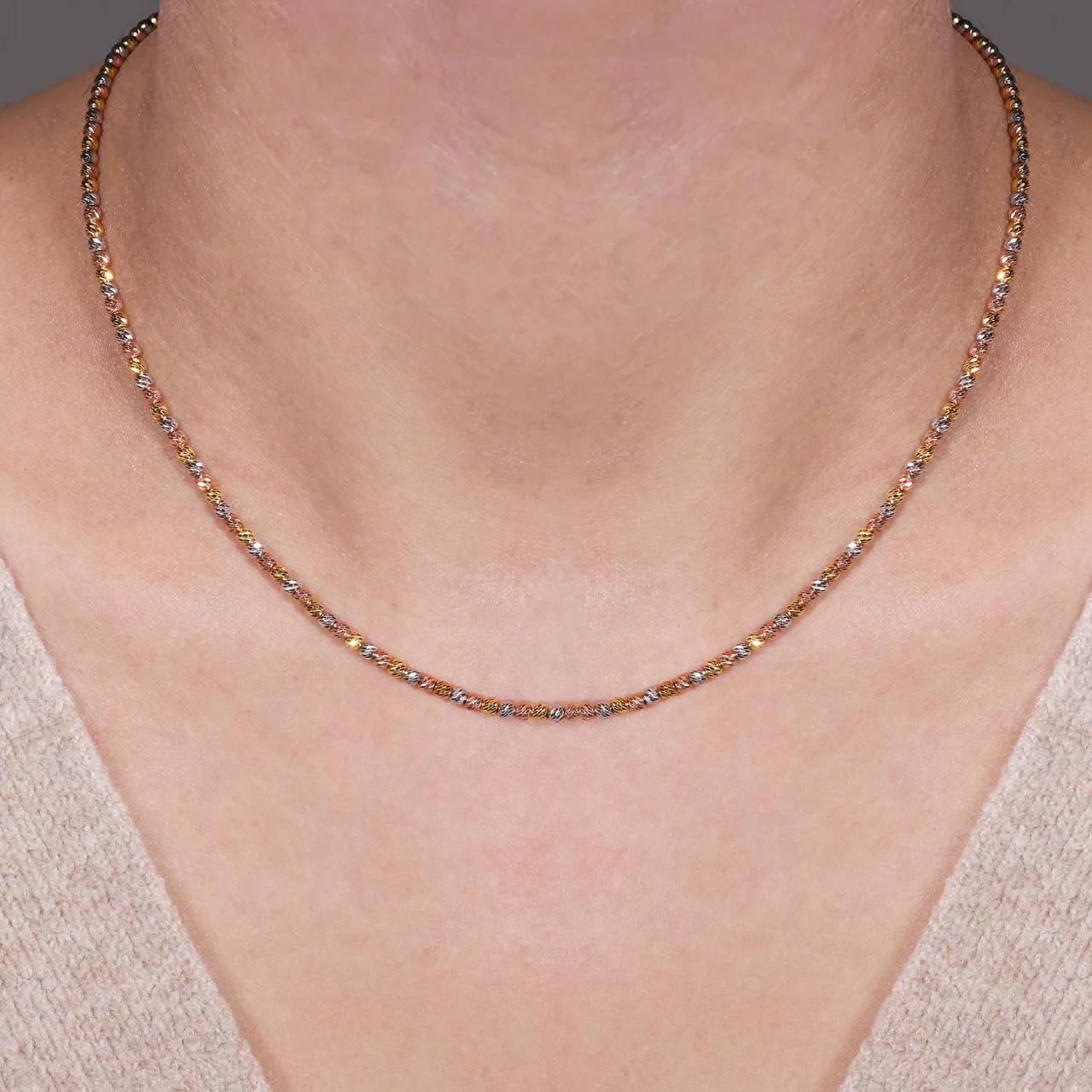 18ct white, yellow & rose gold ball necklace - Image 2