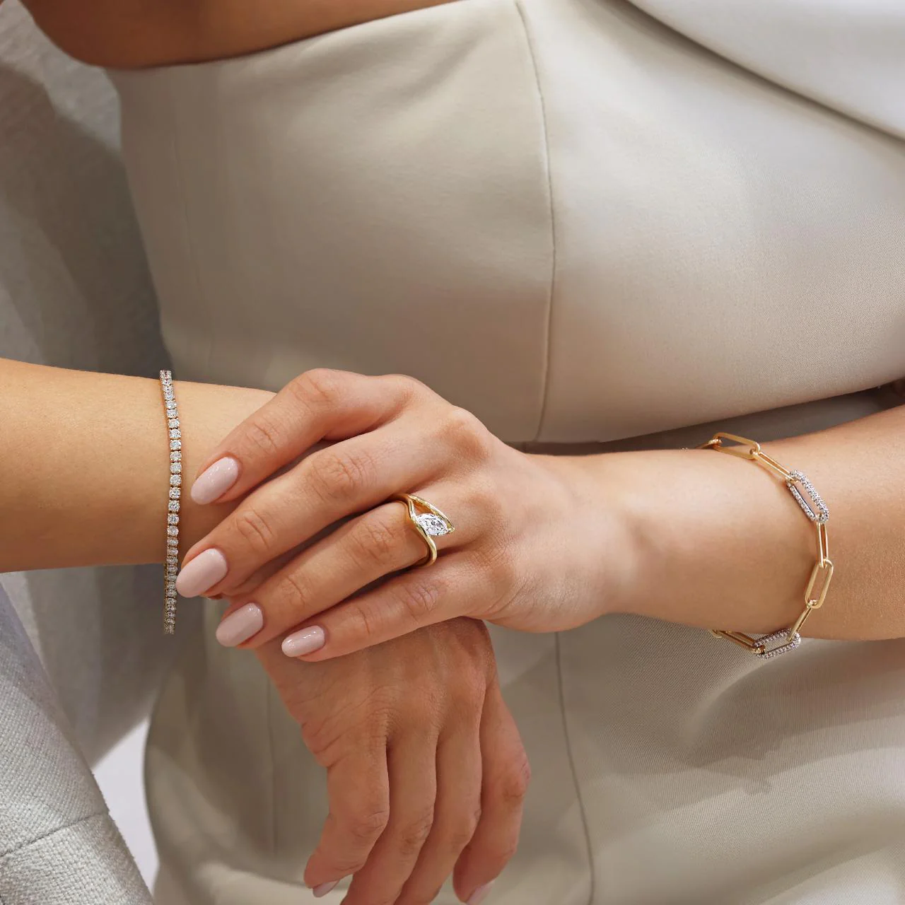 18ct yellow gold paper clip pave diamond bracelet - Image 2
