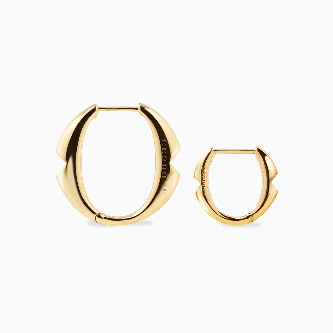 18ct yellow gold small ‘O’ hoop earrings from the Iconica Collection - Image 2