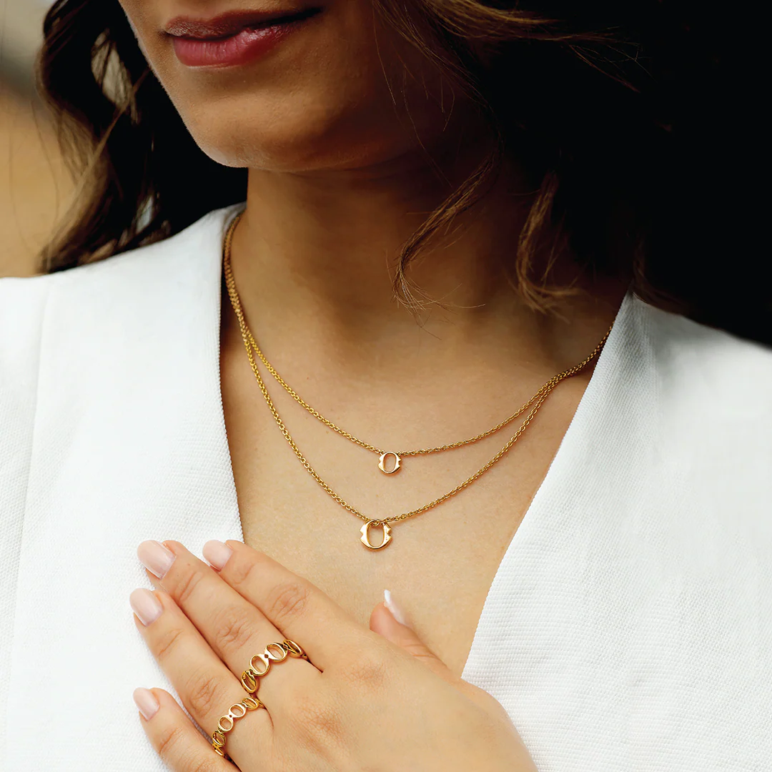18ct Yellow gold small ‘O’ necklace from the Iconica Collection - Image 2