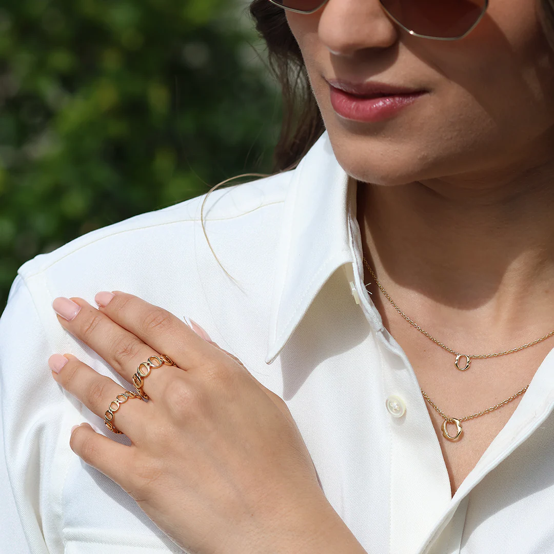 18ct Yellow gold small ‘O’ necklace from the Iconica Collection - Image 3