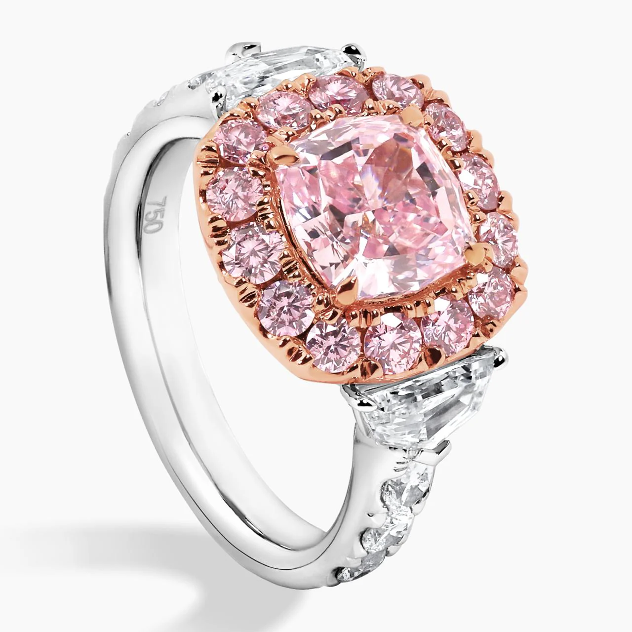 MIA CARA - Platinum and 18ct rose gold 2.02ct FPP 6PP VS2 modified cushion cut diamond ring with sheild, oval and round diamonds - Image 3