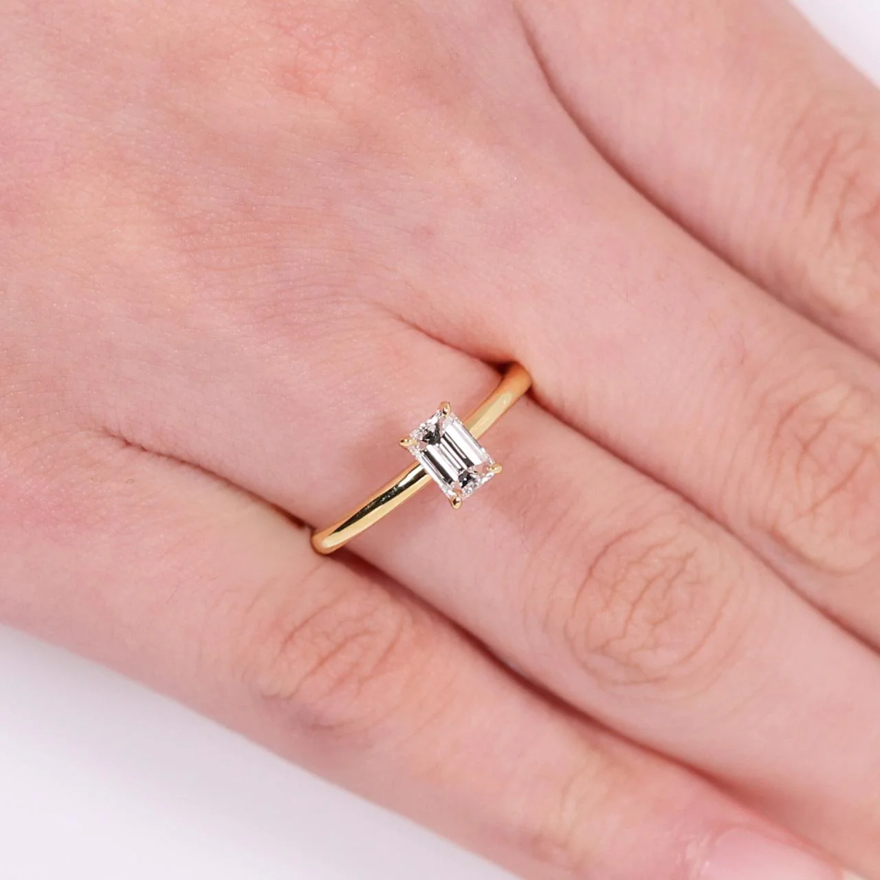 TORINO - 18ct yellow gold 0.50ct emerald cut solitaire ring in a four claw setting - Image 2